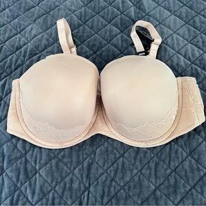 Torrid Push Up Strapless Bra 40DDD Underwire Nude Beige Adjustable Strap Padded